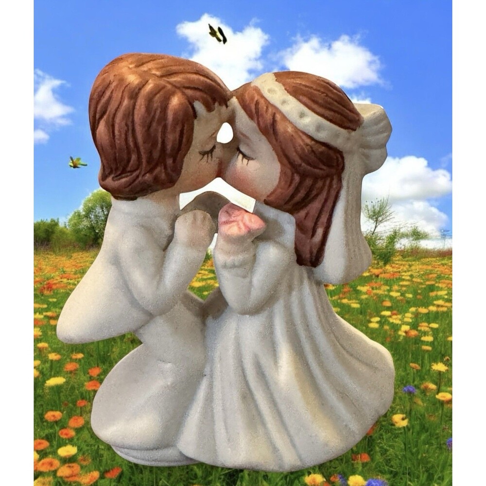 Vintage Bride and Groom Figurine Cake Topper Just Married 4”Tall Flambro